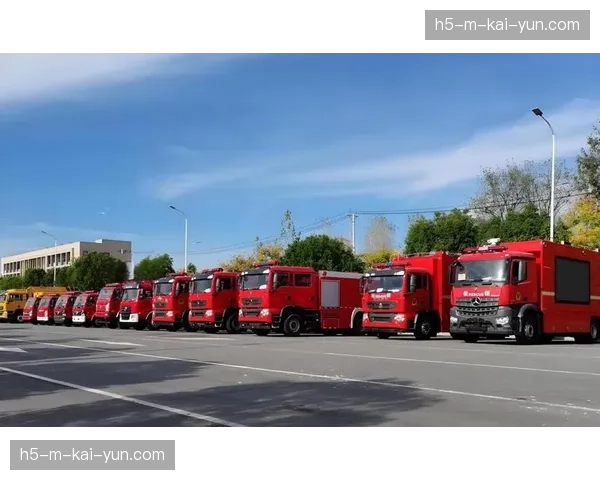 后勤保障车队实时轨迹图 正在缩短应急物资响应时延